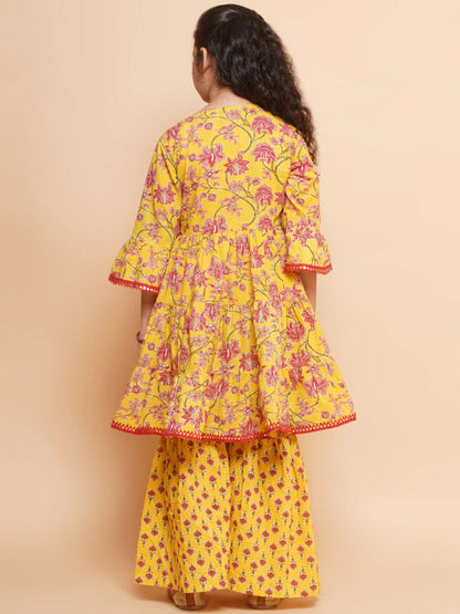 Girls Yellow Printed V- Neck Kurta with Sharara