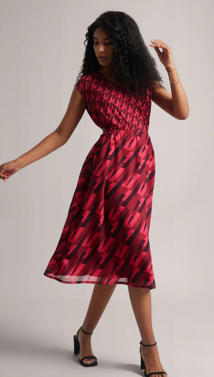 Pink Georgette Geometric Side Cut-Out Dress