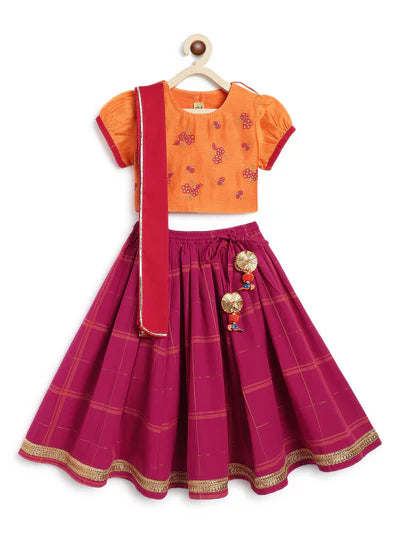 Bahaar Lehenga Set-Pink