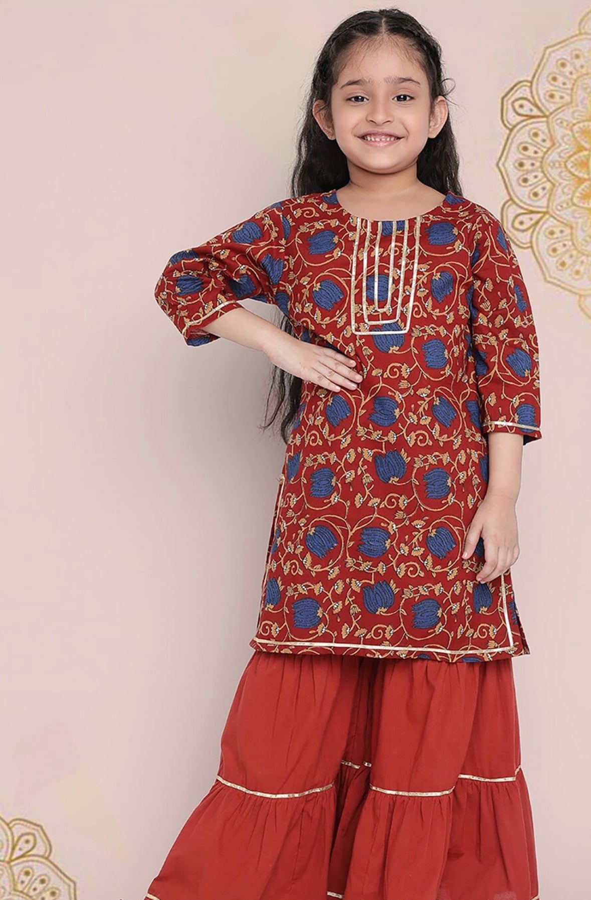 Girls Floral Printed Regular Gotta Patti Kurta With Sharara & Dupatta