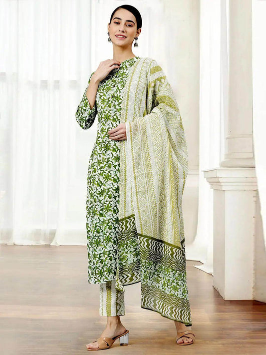 Celeste Designer Lace Dress at Rs 2249.00, फीते वाली पोशाक - Sinderella  Apparels, Mumbai
