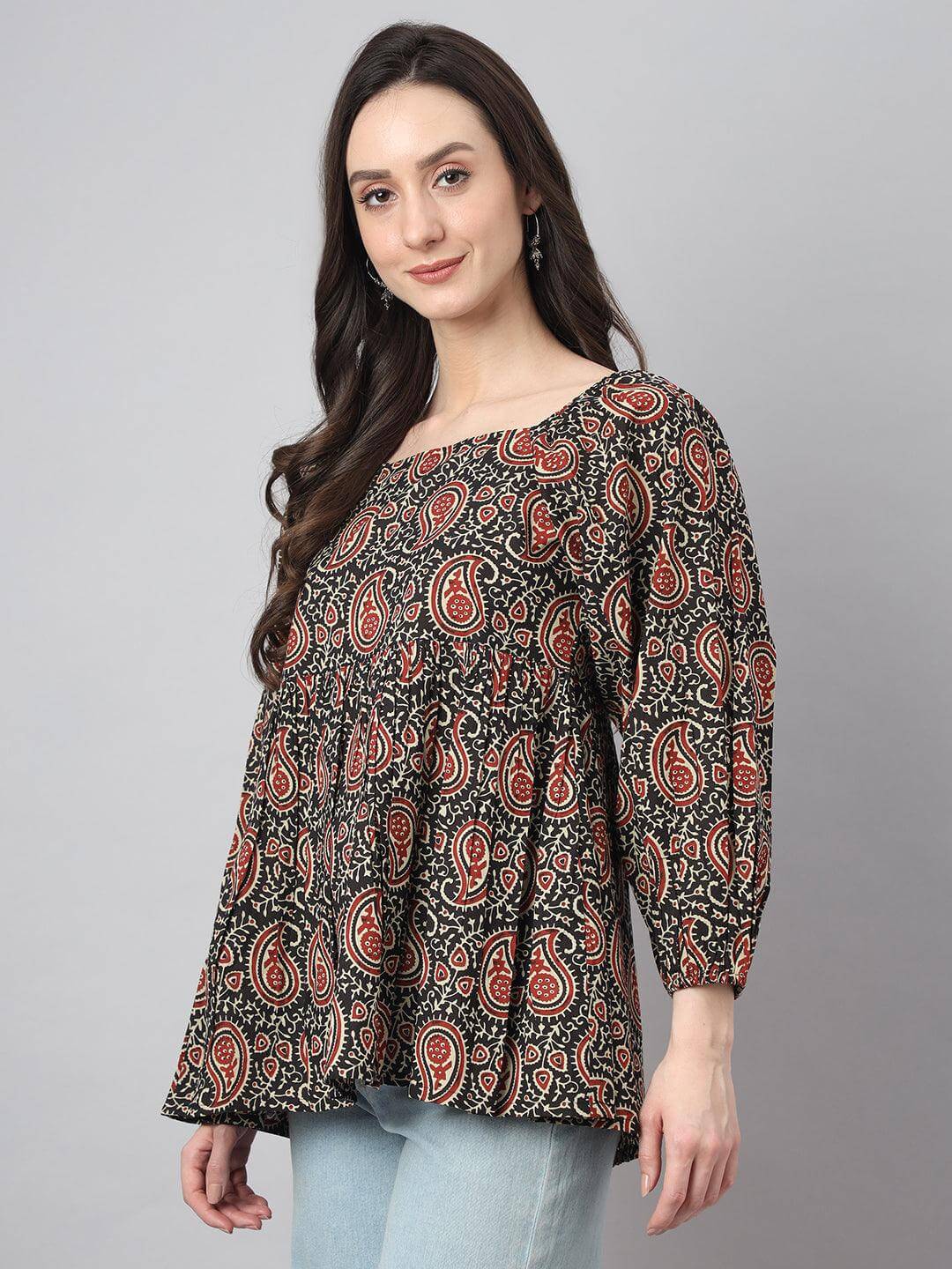 Silae Black Cotton Paisley Print Gathered Top