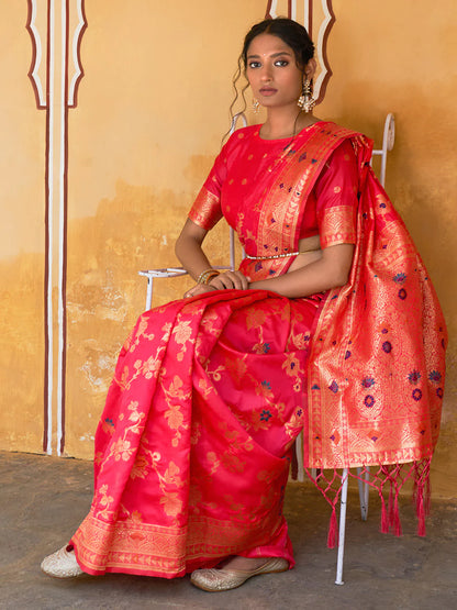 Pink Banarasi Silk Floral Saree With Unstitched Blouse Piece