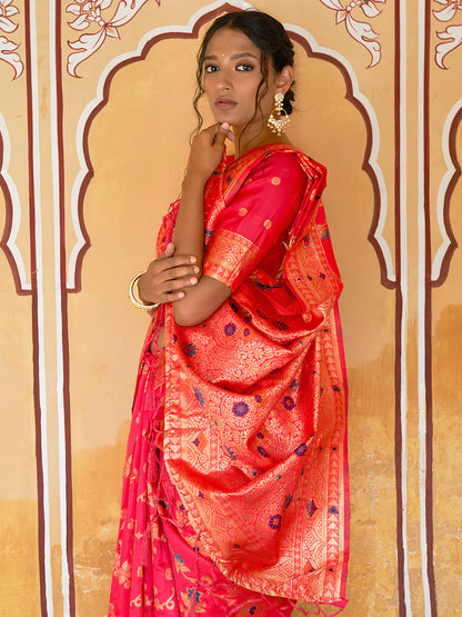 Pink Banarasi Silk Floral Saree With Unstitched Blouse Piece