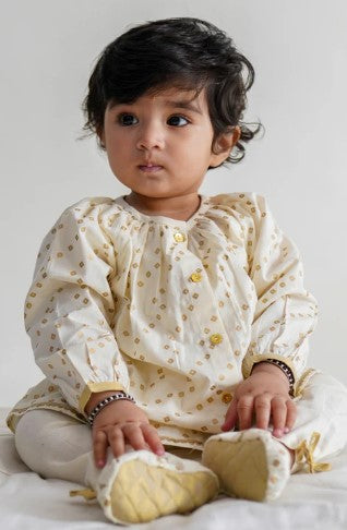 Baby Girl Bandhani Printed Jhabla Ethnic Set-Cream